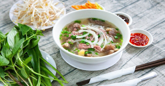 Bí quyết nấu phở bò thơm ngon đúng điệu