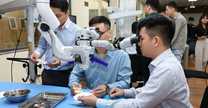 Sợ bị chê yếu, nam giới dễ dính bẫy vẽ bệnh