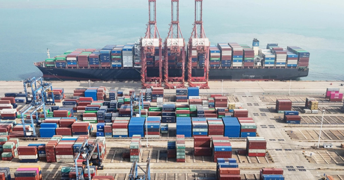 Xuất khẩu Trung Quốc giảm lần đầu trong gần 2 năm