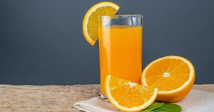 Uống nước cam đúng thời điểm
