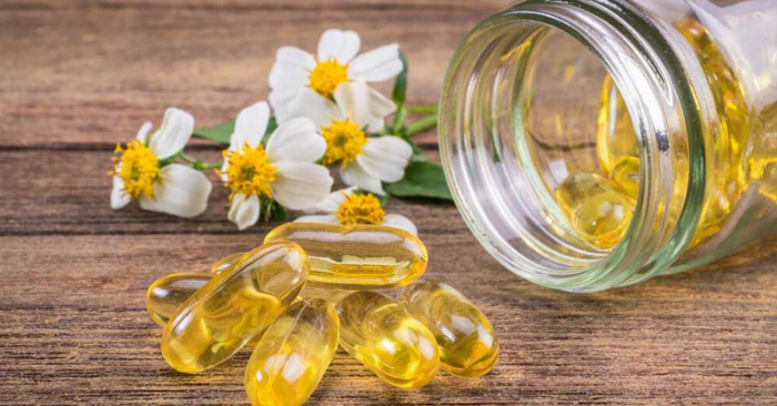 Có nên uống vitamin E khi da dầu nhiều mụn