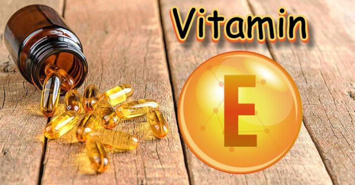 Có nên uống vitamin E khi da dầu nhiều mụn