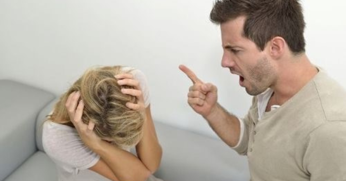 4 kiểu gia đình cần tránh