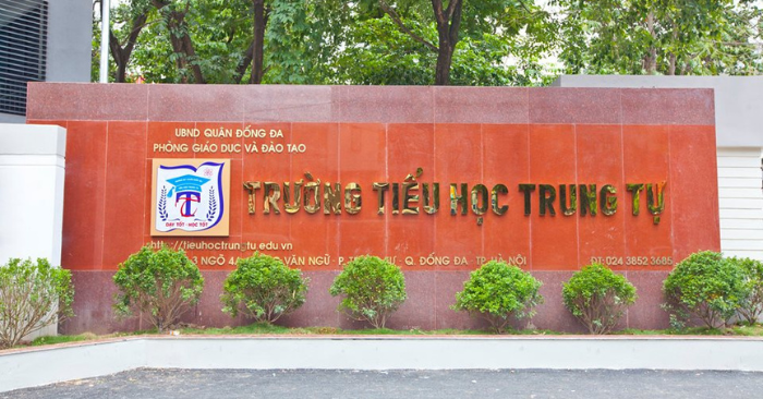 Trường Tiểu học Trung Tự (Kim Liên, Hà Nội) bị phụ huynh tố thu tiền ngoài giờ