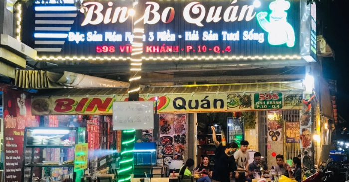 Phố ẩm thực Vĩnh Khánh