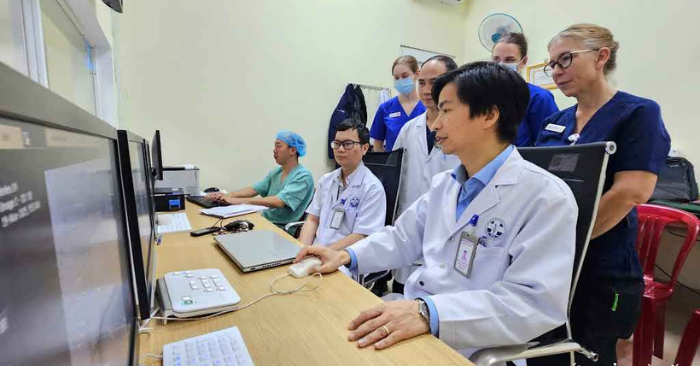 Ghi nhận kỷ lục mới về giáo sư, phó giáo sư