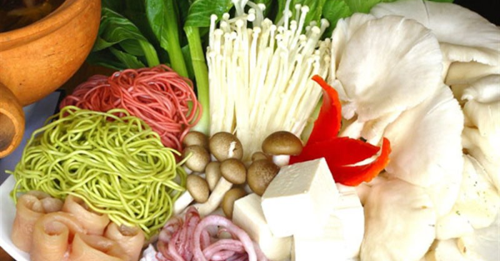 Thực phẩm để qua đêm dễ biến chất bạn nên tránh