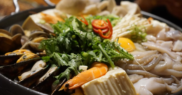 Thực phẩm để qua đêm dễ biến chất bạn nên tránh