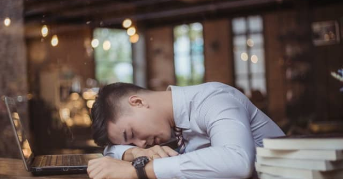 Ba cấm kỵ nguy hiểm khi ngủ trưa