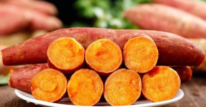 Khoai Lang Luộc – Món Ăn Bình Dân Lợi Sức Khỏe