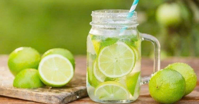 Thời điểm Vàng Uống Nước Chanh Muối