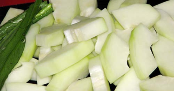 Đu đủ xanh giúp vòng 1 căng tròn