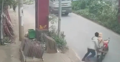 Nam thanh niên đẩy CSGT vào đầu xe tải gây phẫn nộ