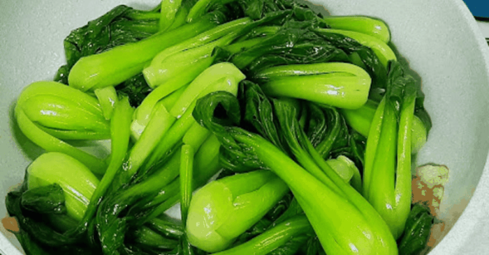 Ăn rau cải có hại cho 5 nhóm người