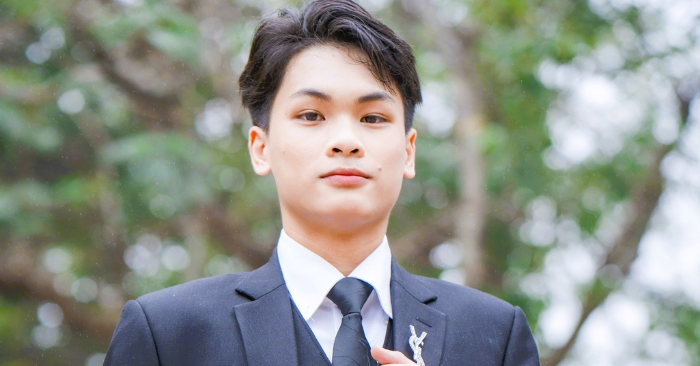 Âu Viết Hoàng thủ khoa khối B đỗ đại học Y Hà Nội