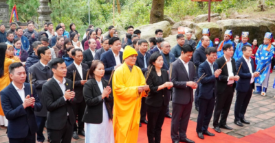Di sản văn hóa thế giới Côn Sơn Kiếp Bạc hút khách dịp Tết Dương lịch 2026