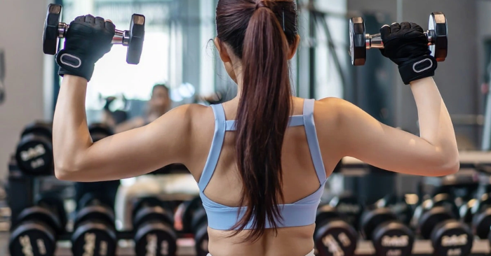 Tập luyện cường độ cao để giảm cân, Cô gái 23 tuổi mất kinh