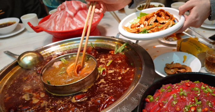 Nước lẩu để qua đêm tiềm ẩn độc tố cực nguy hiểm