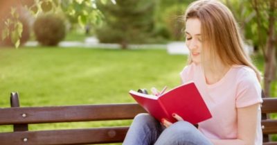 Những lợi ích khi viết tay mà đánh máy không thể có được