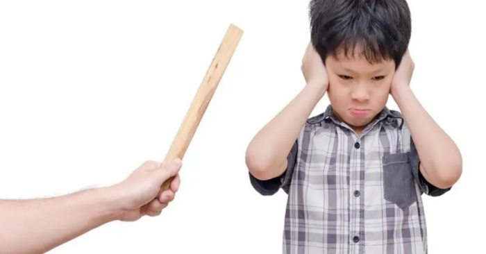 Đừng ép con phải thay đổi, cha mẹ hãy sửa mình trước đã