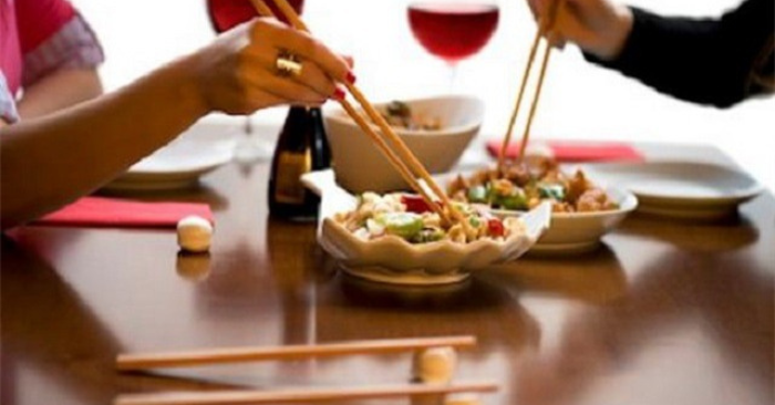 Đôi đũa và triết lý sống của người Á Đông
