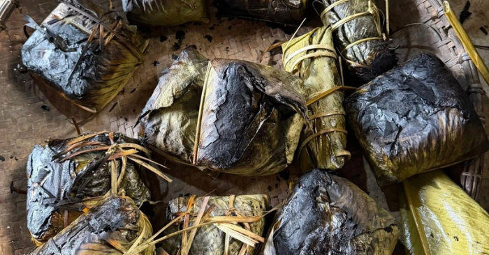 Bánh chưng – Con rể lần đầu trông nồi bánh khiến cả nhà “cười bò”