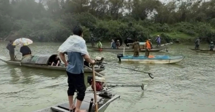 Lật thuyền chở 7 người – Hai người tử vong, hai người mất tích tại Quảng Trị