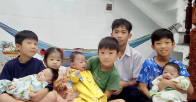 Mẹ sinh 8 con và áp lực kinh tế của gia đình