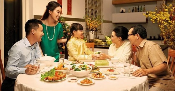 Gìn giữ giá trị truyền thống ngày Tết để gắn kết gia đình và sưởi ấm tình thân