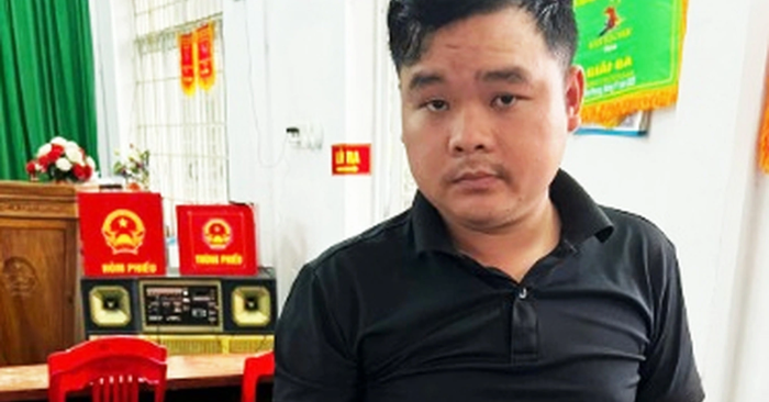 Cướp giật dây chuyền: Thanh niên bị bắt vì giật vàng của bà cụ