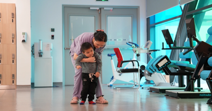 Oxy cao áp cứu sống trẻ ba tuổi bị tổn thương não nặng