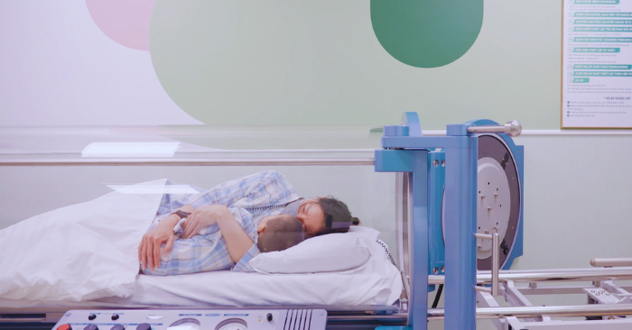 Oxy cao áp cứu sống trẻ ba tuổi bị tổn thương não nặng