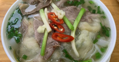 Thực đơn tiếng anh gây cười tại quán phở cổ Hà nội
