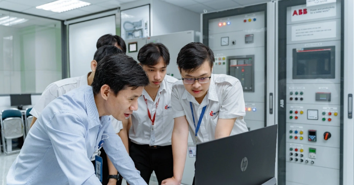 Lịch nghỉ 304-15 của sinh viên