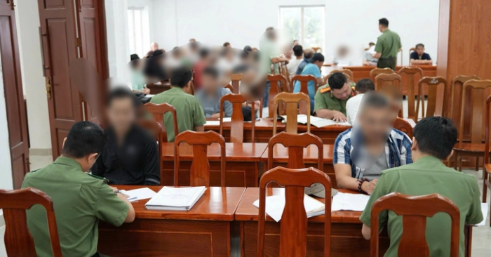 Mỹ trục xuất 34 công dân Việt  Nam ở TP.HCM về nước