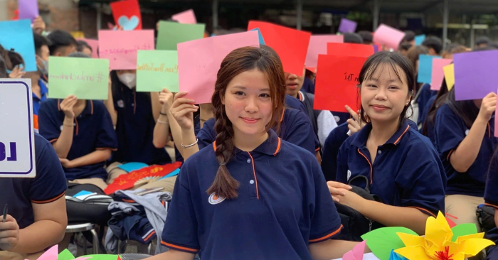 Việt Nam cải tổ quy mô lớn hệ thống trường học và bệnh viện