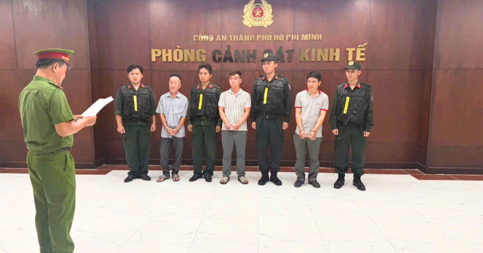 Sản xuất thuốc giả: Công an khởi tố nhóm đối tượng làm giả dược phẩm tại TPHCM