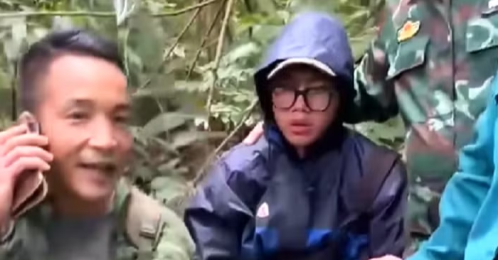 Nam sinh mất tích được tìm thấy sau 36 giờ lạc tại Tam Đảo