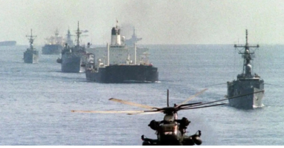 Eo biển Hormuz: Mỹ bắt đầu hộ tống tàu thương mại từ 04/5