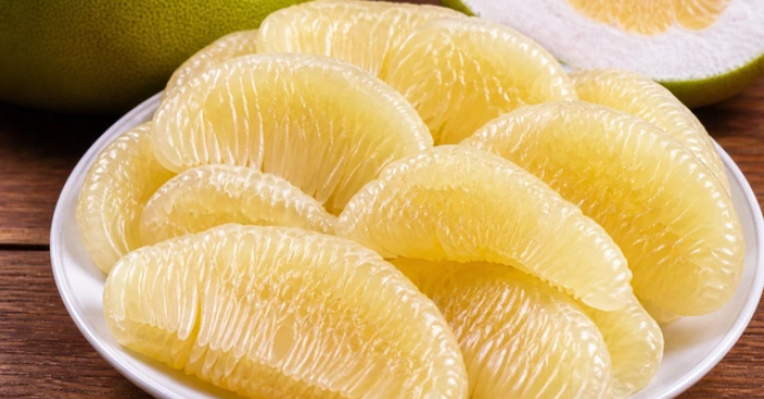 Bưởi tươi giúp ổn định đường huyết nhưng cần lưu ý cách sử dụng