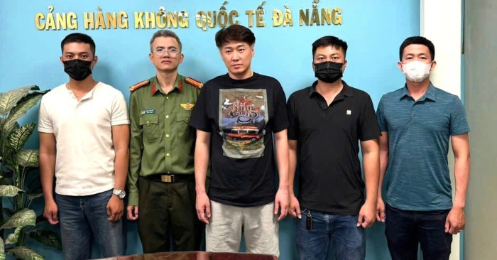 Truy nã đỏ Interpol: Đà Nẵng bắt giữ và bàn giao nghi phạm người Hàn Quốc