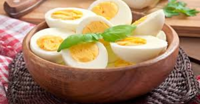 Trứng nguyên quả: Lựa chọn lòng trắng hay ăn cả quả để tốt cho sức khỏe?