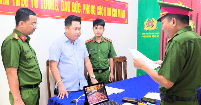 Lừa đảo chiếm đoạt tài sản: Bắt giám đốc doanh nghiệp