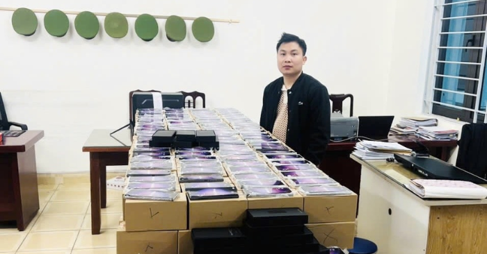 Tuyên Quang: Triệt phá đường dây tiêu thụ hàng nghìn điện thoại Samsung Galaxy S23 Ultra giả