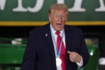 Trump nổi giận bỏ dở cuộc phỏng vấn với đài NBC
