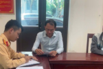 Nghệ An: Phạt gần 10 triệu đồng tài xế quay đầu xe né chốt do ô tô hết hạn đăng kiểm