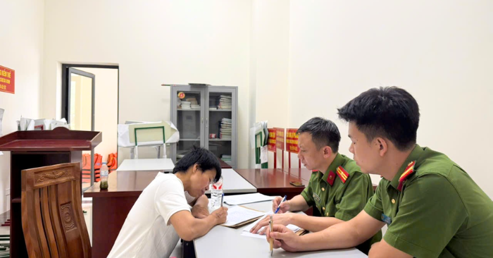 Nguyễn Thị Hoa bị bắt sau 15 năm trốn thi hành án