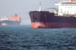 Eo biển Hormuz: Nguy cơ thủy lôi trì hoãn việc mở cửa hàng hải