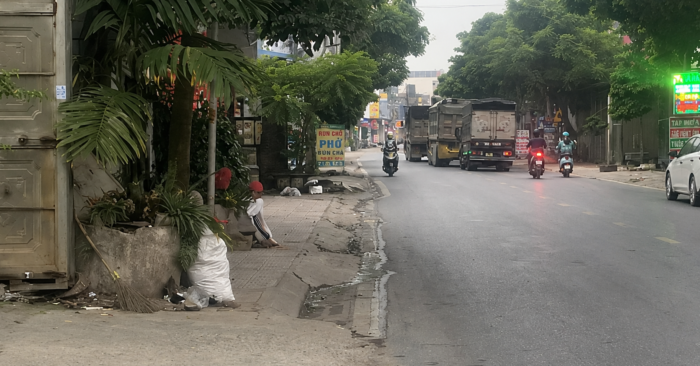 Nữ công nhân môi trường ở Thái Nguyên bị ô tô đâm tử vong trong đêm, vụ tai nạn đang được điều tra, làm rõ.