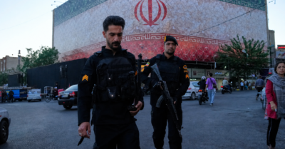 Thỏa thuận Mỹ – Iran: Những tranh cãi về quyền lợi và điều kiện